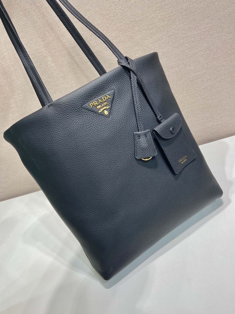 Pra*a tote bags